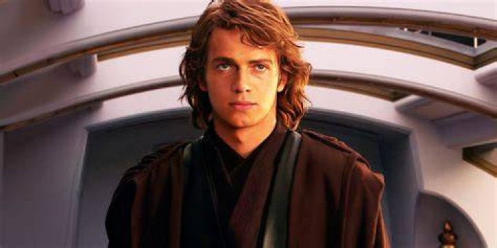 Anakin Skywalker and his Jedi mentor, Obi-Wan Kenobi.