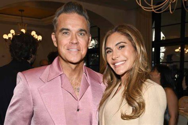 Ayda field personal life