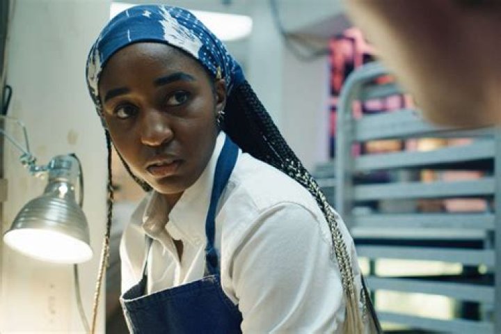 The Bear -- Pictured: Ayo Edebiri as Sydney Adamu. CR: Frank Ockenfels/FX Ayo Edebiri as Sydney Adamu in The Bear.