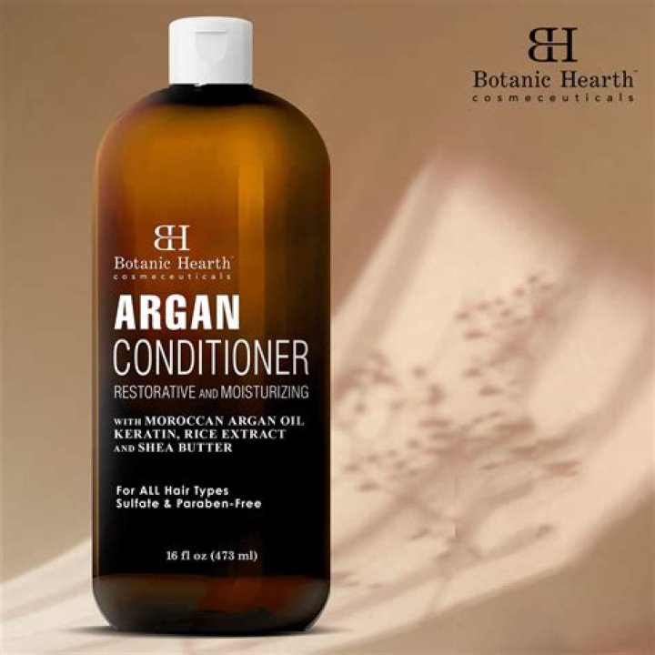  Botanic Hearth VOLUMIZING & SMOOTHING KERATIN SHAMPOO