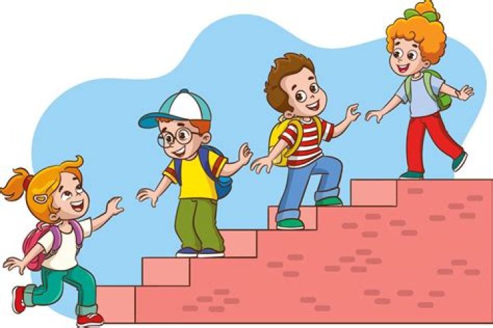 Characters climbing up the stairs in Honkai Star Rail.