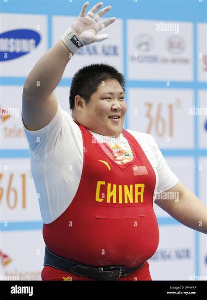 Chinese weightlifter Zhou Lulu 
