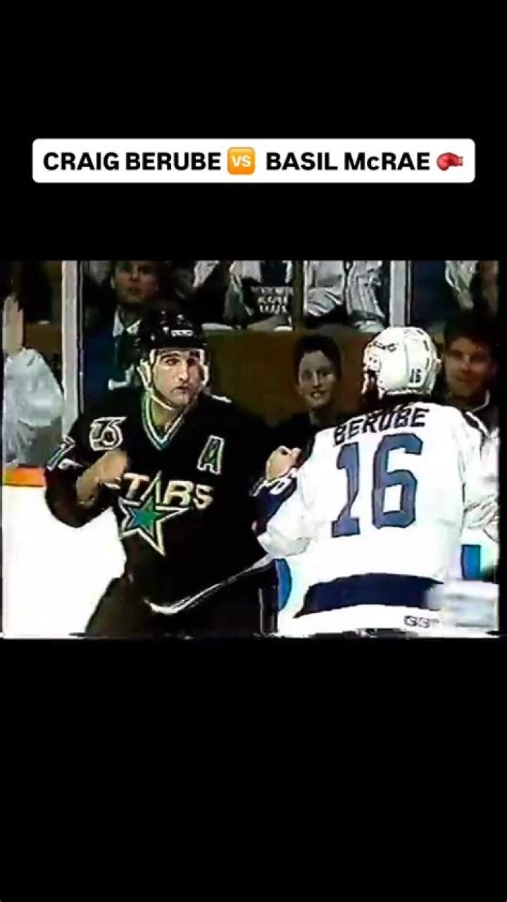 Craig-Berube Was Captured In The Game (Source: Freshers Live)