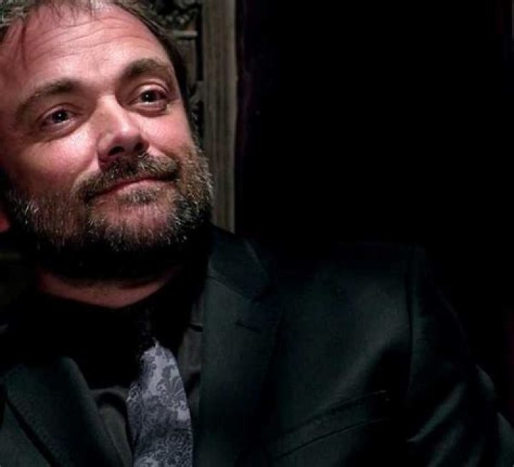 Crowley looking smug in Supernatural