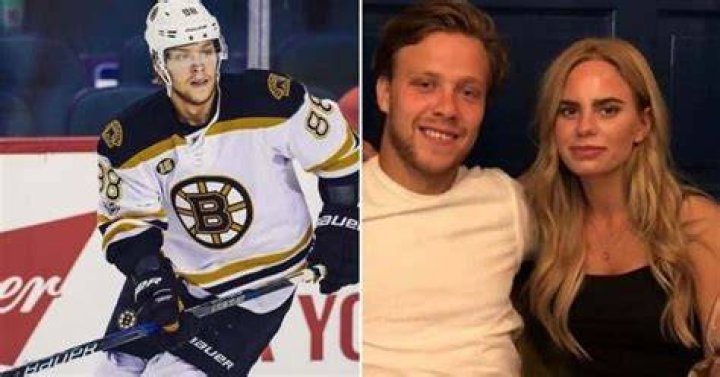 David Pastrnak with his girlfriend Rebecca Rohlsson.