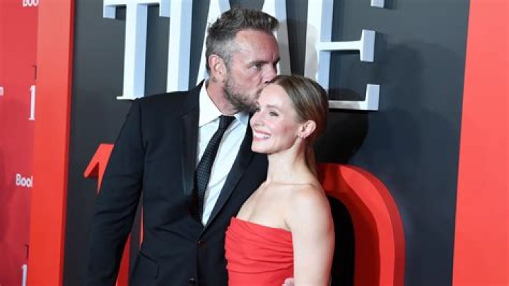 Dax Girlfriend Brie: A Deep Dive Into Their Relationship