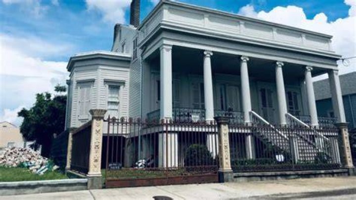 Deep Water Filming Locations