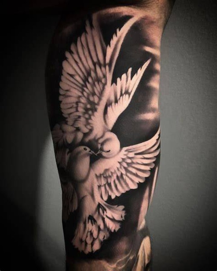Guys Doves Tattoo Designs On Back
