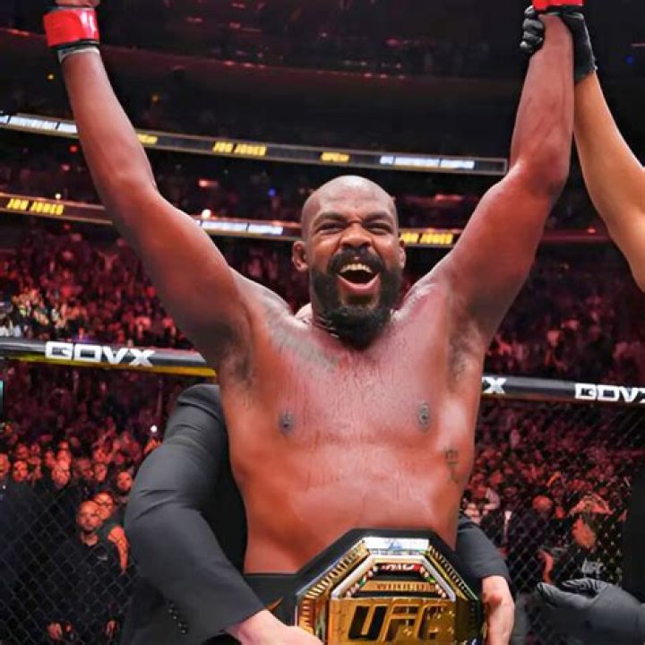 Is The UFC Star Married? Son