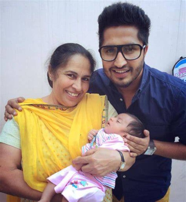 Jassi Gill with his mother Ravinder Kaur