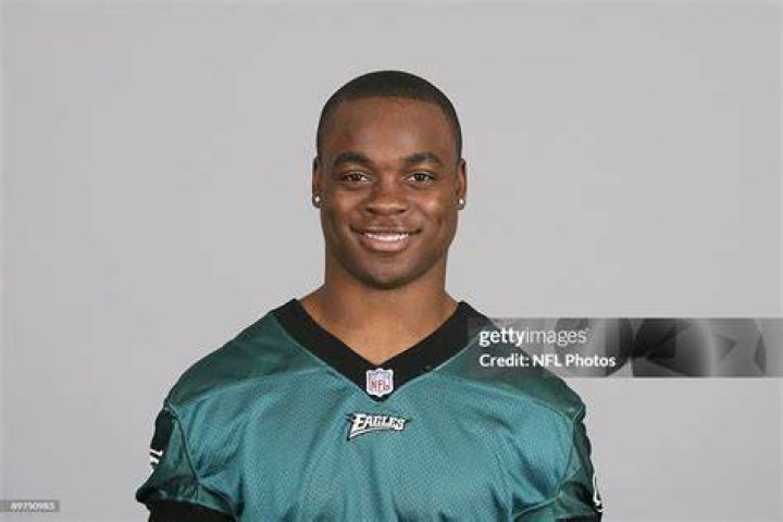 Jeremy Maclin poses for a photograph