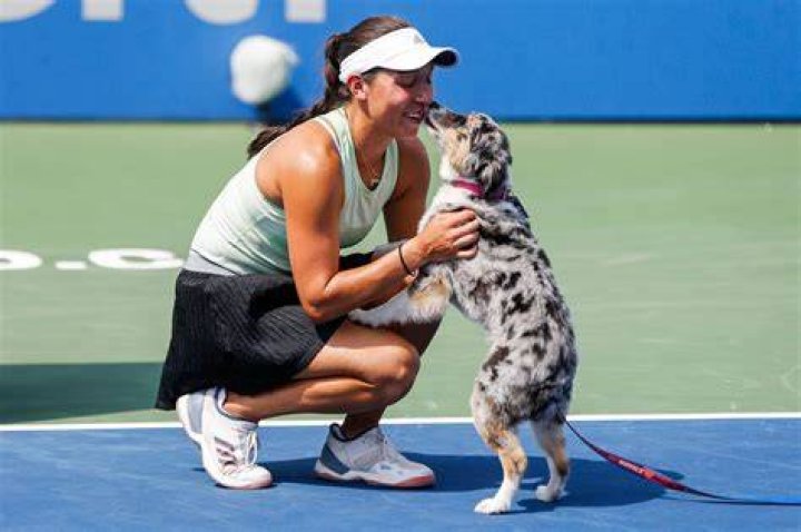 Jess Pegula + dog