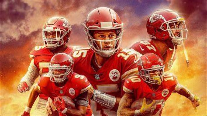 Kansas City Chief Player With Vince Lombardy Trophy