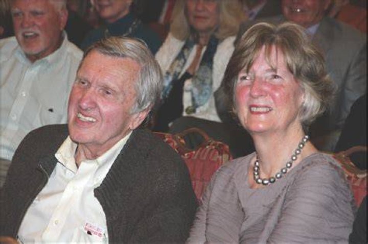 Ken Squier And Elizabeth Thompson