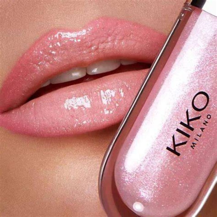 Kiko Milano 3d Hydra Lipgloss 15 - Cherry Red