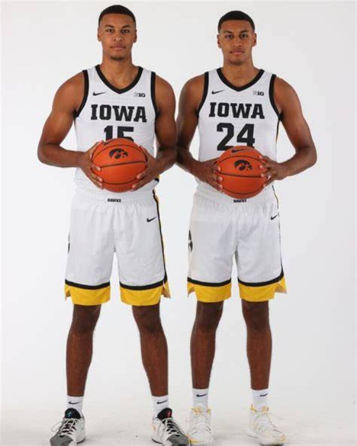 Kris And Keegan Murray While Playing In Iowa