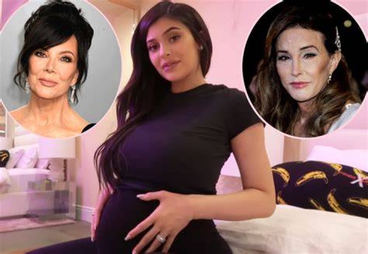 Kris working during her pregnancy