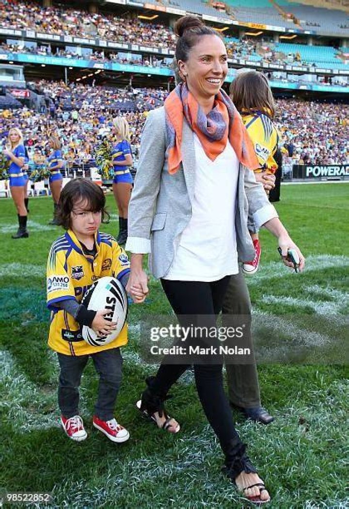 Nathan Hindmarsh And Bonnie Scott Got Married In 2009