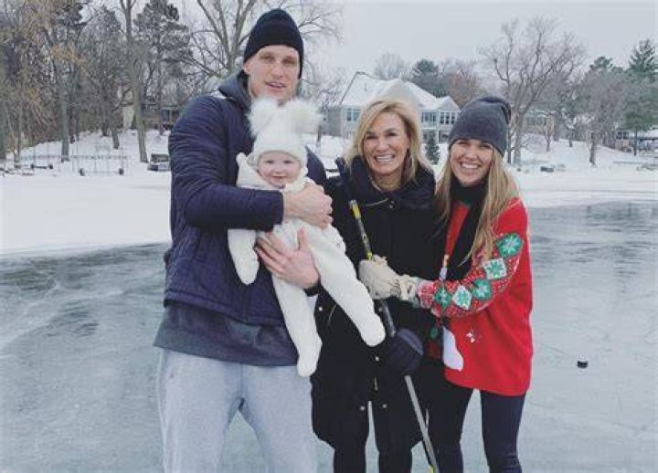 Nick Bjugstad Pictured With His Two Daughters And Wife Jacki Bjugstad