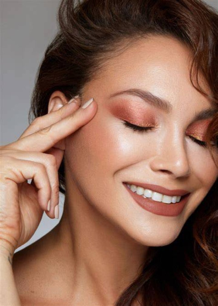 PDL Cosmetics by Patricia De Le&oacute;n Red Tinted Lip Gloss - Fiesta