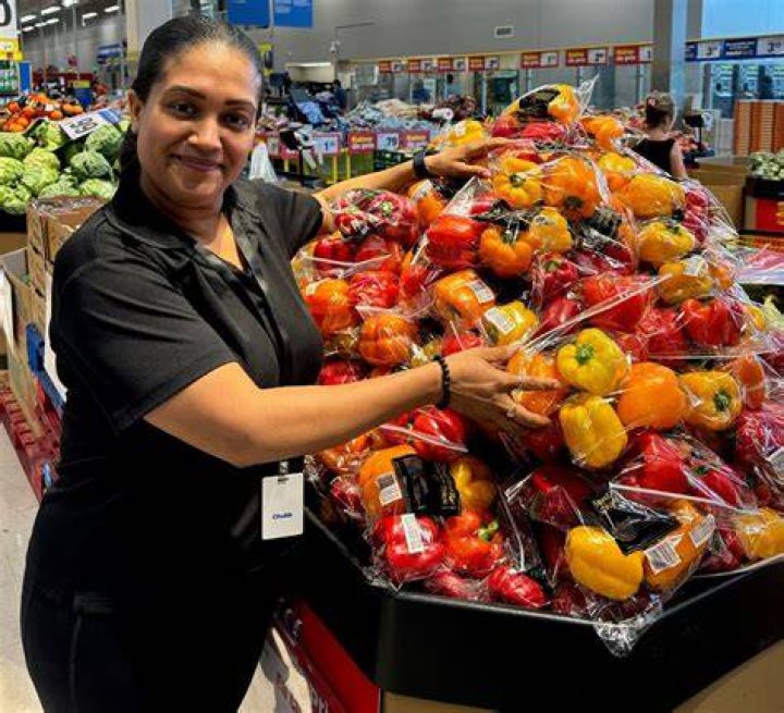 Police: Suspect pepper-sprayed Walmart employee
