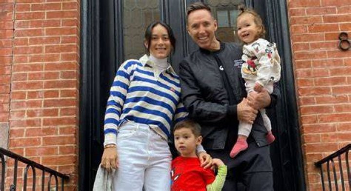 Steve Nash with his family (Source: Media Referee)