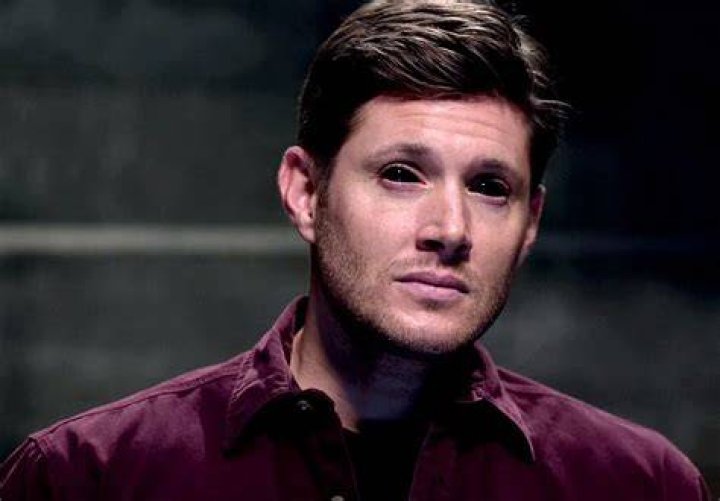 Supernatural - Dean wakes up as a demon after being killed by Metatron