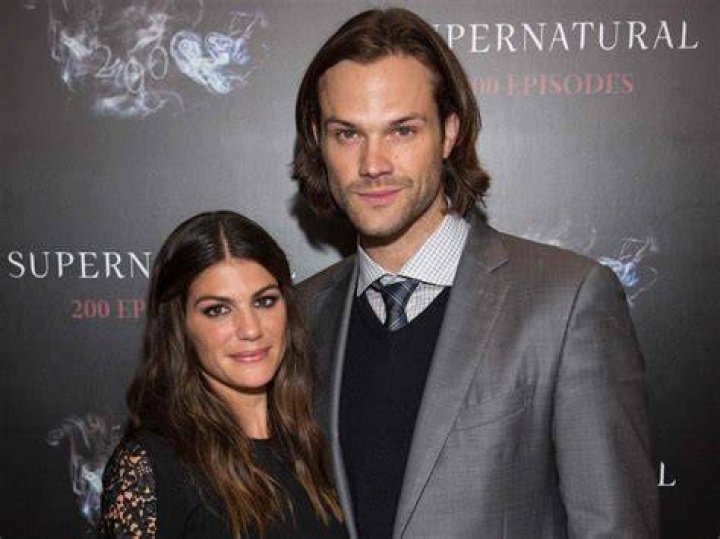 Supernatural&rdquo; costars Jared Padalecki and Genevieve Cortese were