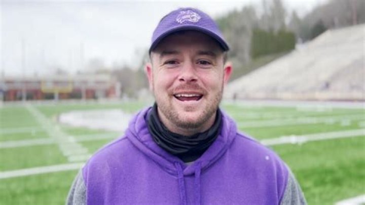 The Quarterback Coach Kade Bell
