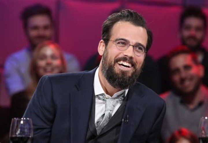Thomas Beaudoin Weds His Longtime Love jenniemarieweddings