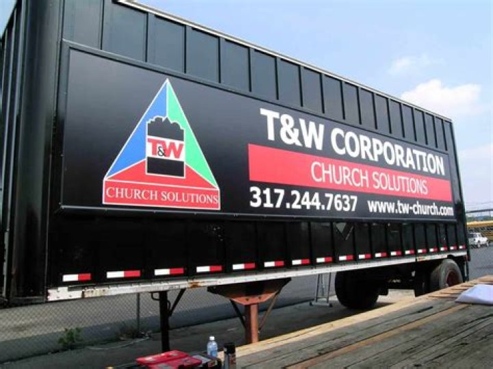 trailer banner