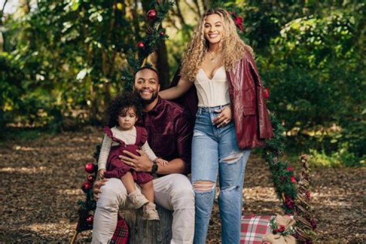 Trey Flowers Wife