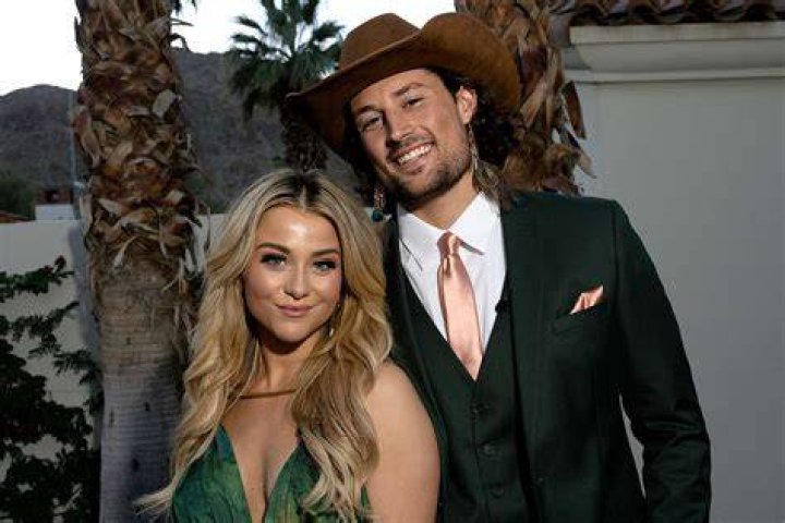who is christina mandrell on the bachelor