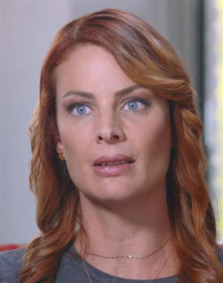 Who is Sarah Ransome's husband? Who is John from South Africa?