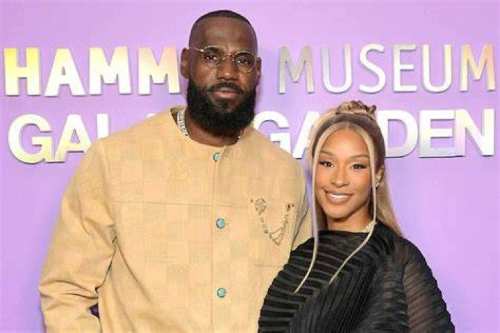 Who is Savannah James?